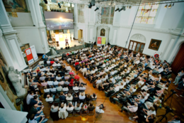Datei:Legacy/cb7b13b28dbfeb3a-260px-Keynote2.png