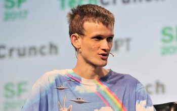 Datei:Legacy/9264b42c92a981fd-350px-Vitalik-buterin-fenbushi.jpg