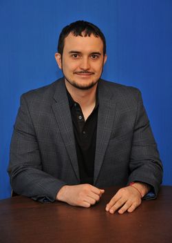 Datei:Legacy/a979dbd090eddd5c-250px-CEO-Founder-Sergey Grybniak.jpg