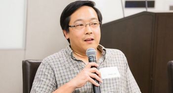 Datei:Legacy/427942e1c9d93f10-350px-Charlie lee.jpg