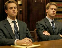 Datei:Legacy/7df1a5ef2729ec37-250px-Armie Hammer social network.jpg