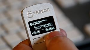 Datei:Legacy/eb7aaca3a2bca8fc-300px-Trezor-tx.jpg